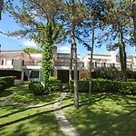 Дом отдыха Villaggio Estate *