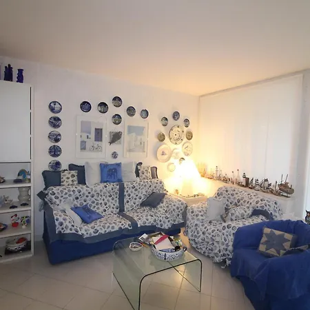 Villaggio Estate * 利尼亚诺萨比亚多罗